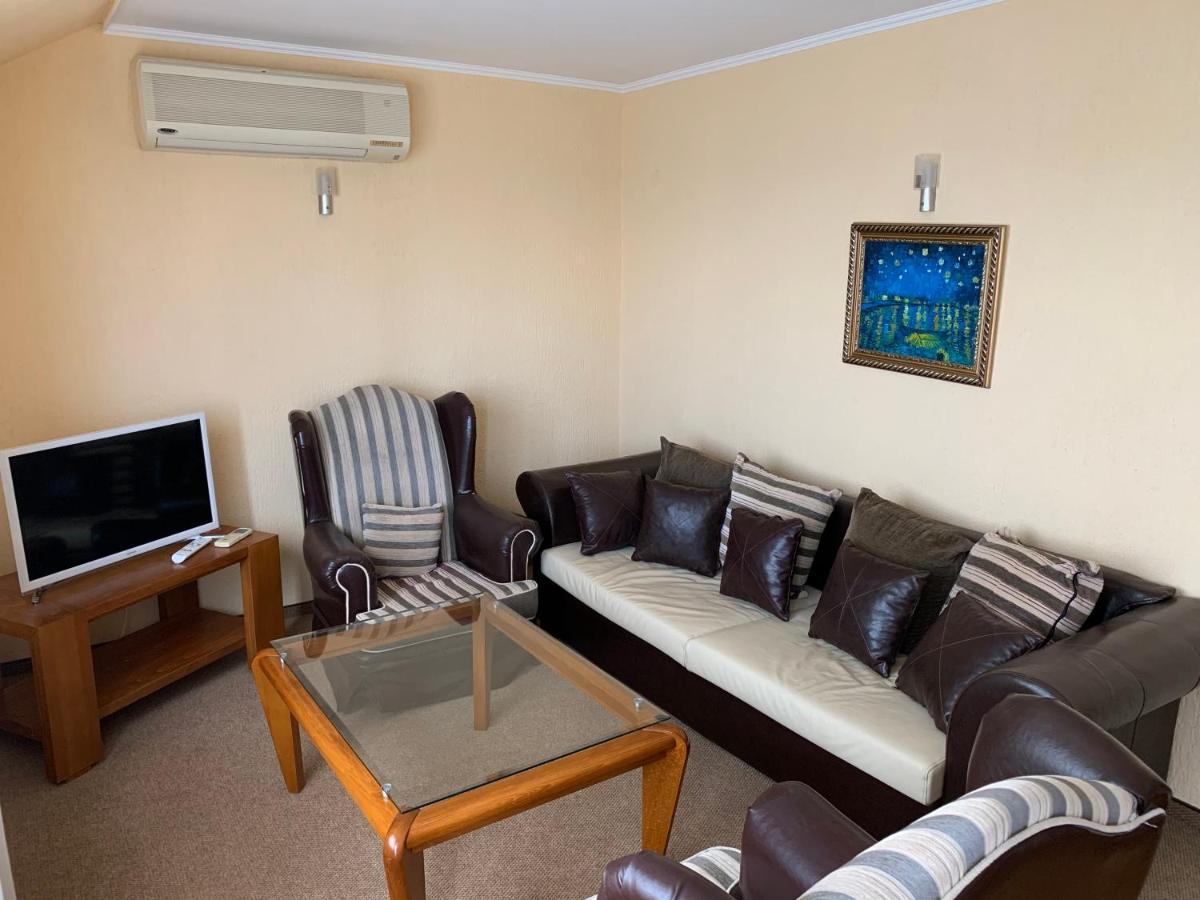Elizabeth Beach Apartments Nesebar Esterno foto