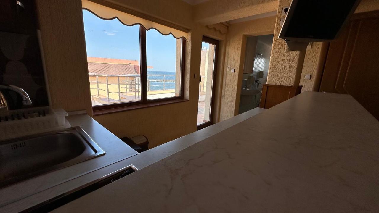 Elizabeth Beach Apartments Nesebar Esterno foto