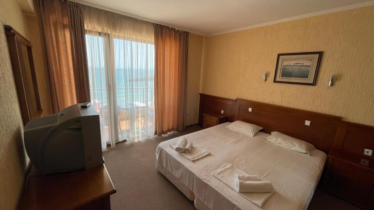 Elizabeth Beach Apartments Nesebar Esterno foto