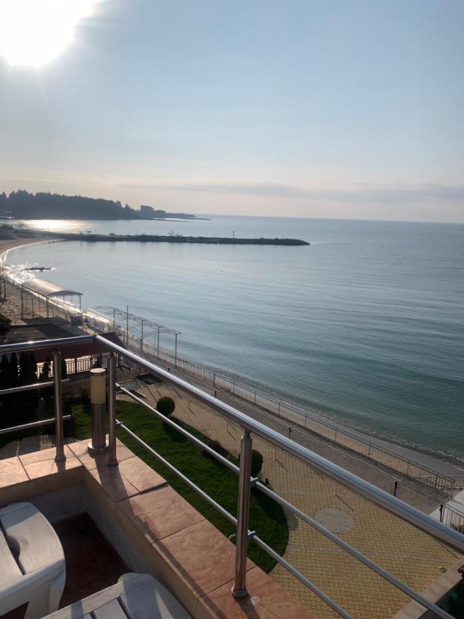 Elizabeth Beach Apartments Nesebar Esterno foto