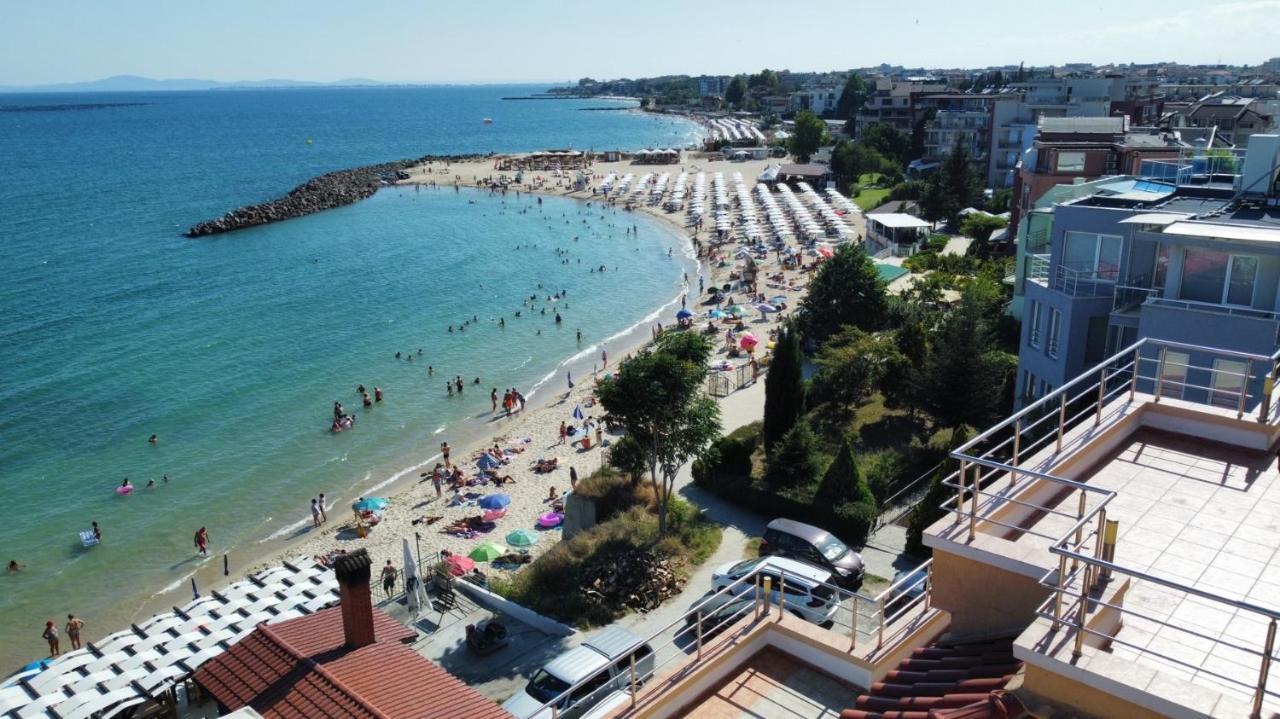 Elizabeth Beach Apartments Nesebar Esterno foto